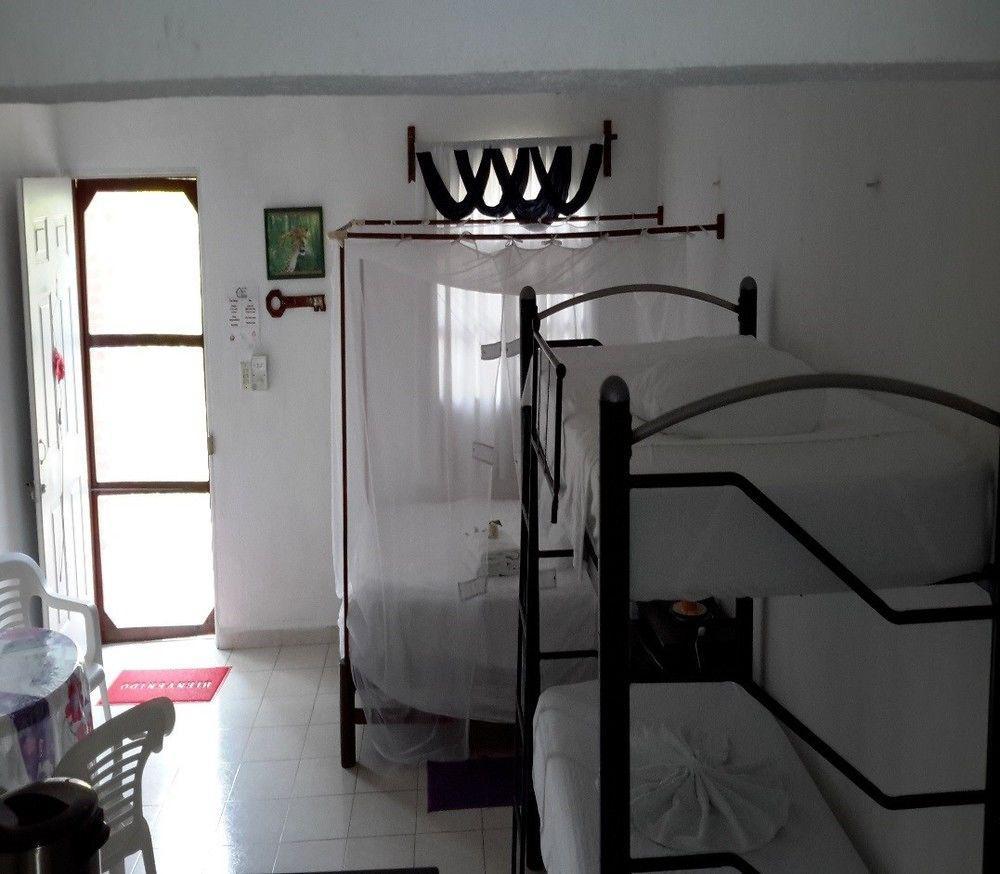 La Casa De Angel Valladolid Eksteriør bilde